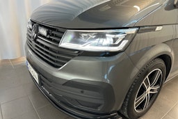 harmaa Volkswagen Transporter 2021 kuva 22.