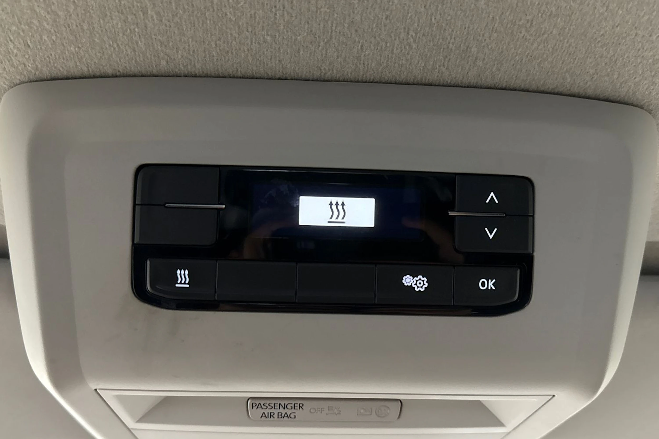 sininen Volkswagen Transporter 2021 kuva 27.