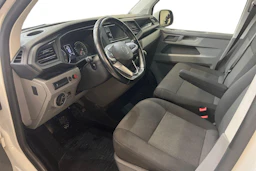 valkoinen Volkswagen Transporter 2021 kuva 8.
