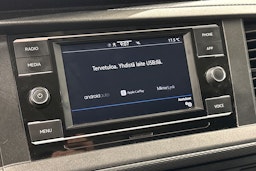 Punainen Volkswagen TRANSPORTER 2021 kuva 24.