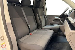 valkoinen Volkswagen Transporter 2021 kuva 11.