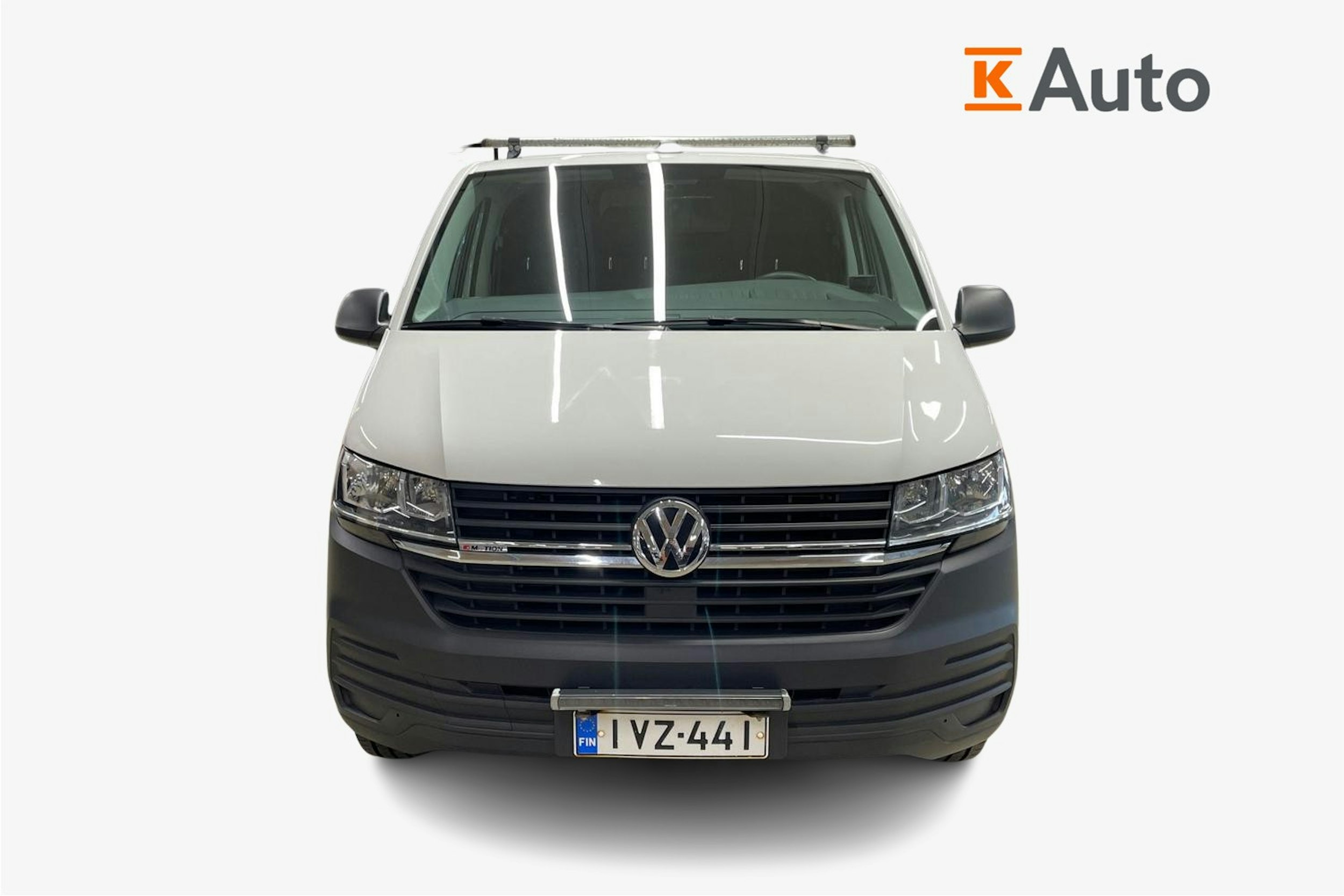 valkoinen Volkswagen Transporter 2021 kuva 8.