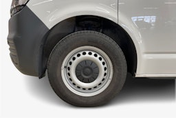 valkoinen Volkswagen Transporter 2021 kuva 14.