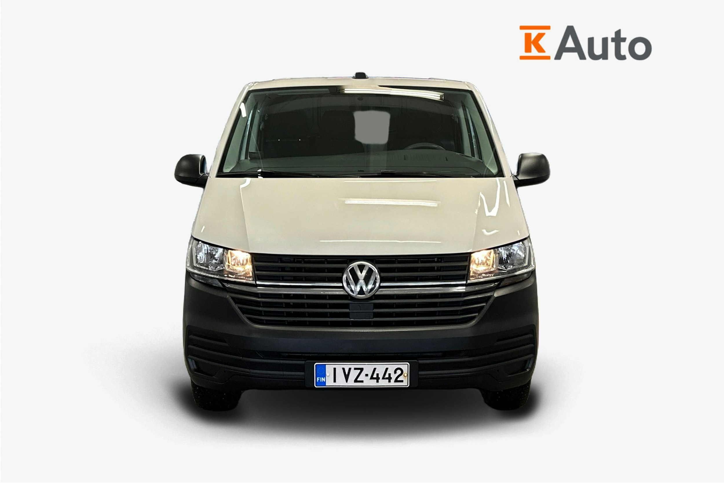 valkoinen Volkswagen Transporter 2021 kuva 5.