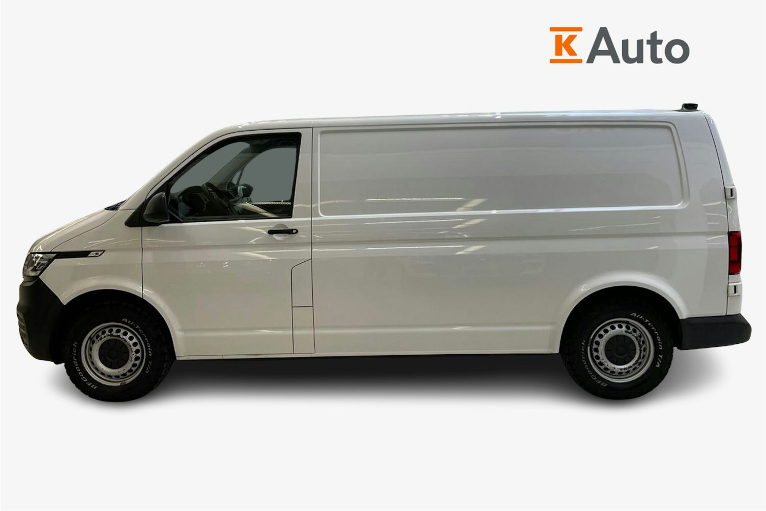 valkoinen Volkswagen Transporter 2021 kuva 6.