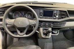 valkoinen Volkswagen Transporter 2021 kuva 9.