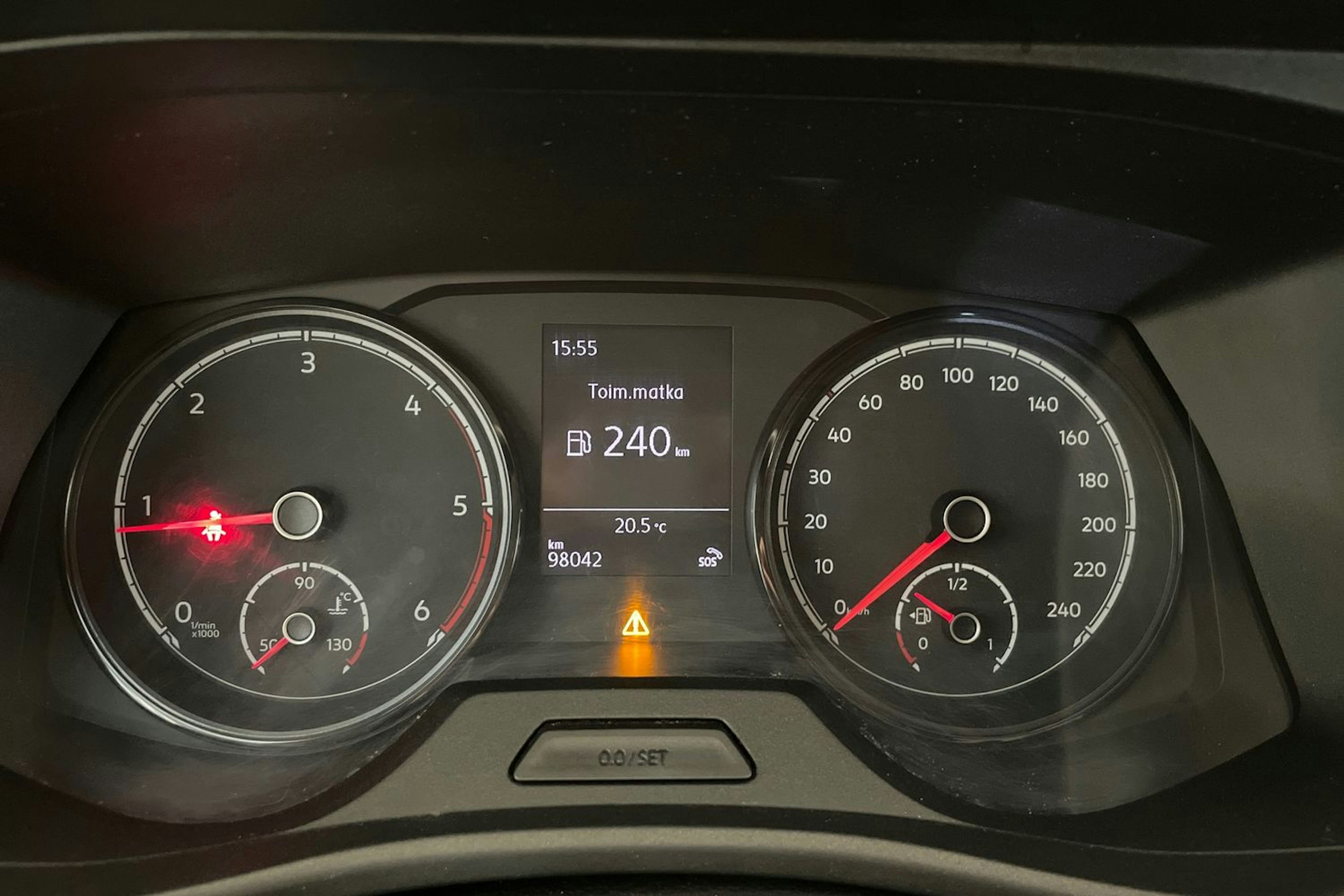 valkoinen Volkswagen Transporter 2021 kuva 22.
