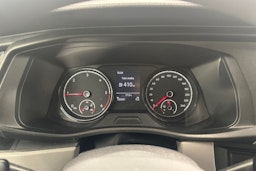 valkoinen Volkswagen Transporter 2021 kuva 13.