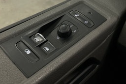 Sininen Volkswagen TRANSPORTER 2021 kuva 16.