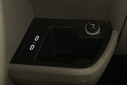 Sininen Volkswagen TRANSPORTER 2021 kuva 18.