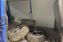 Sininen Volkswagen TRANSPORTER 2021 kuva 20.