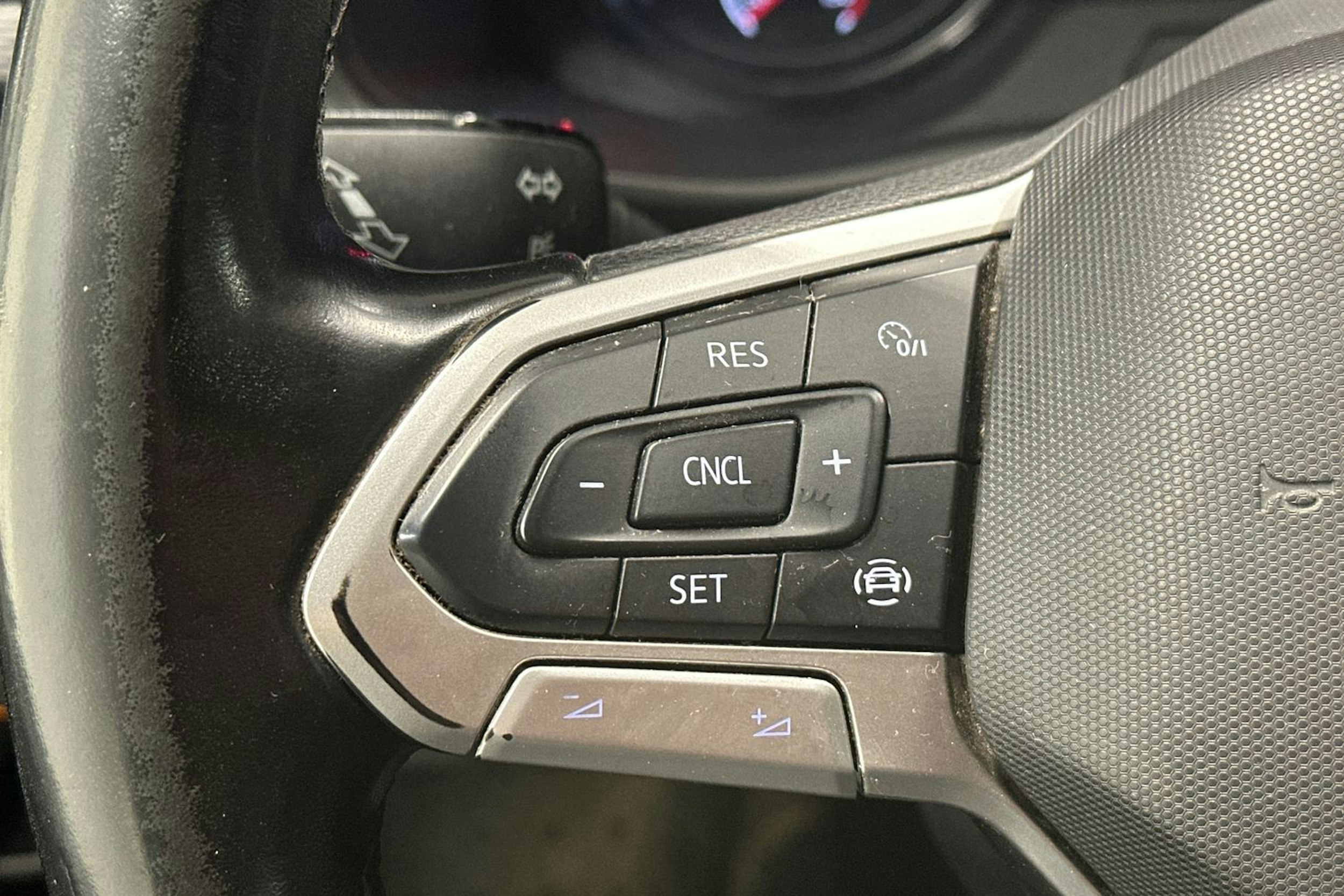 Valkoinen Volkswagen TRANSPORTER 2021 kuva 18.