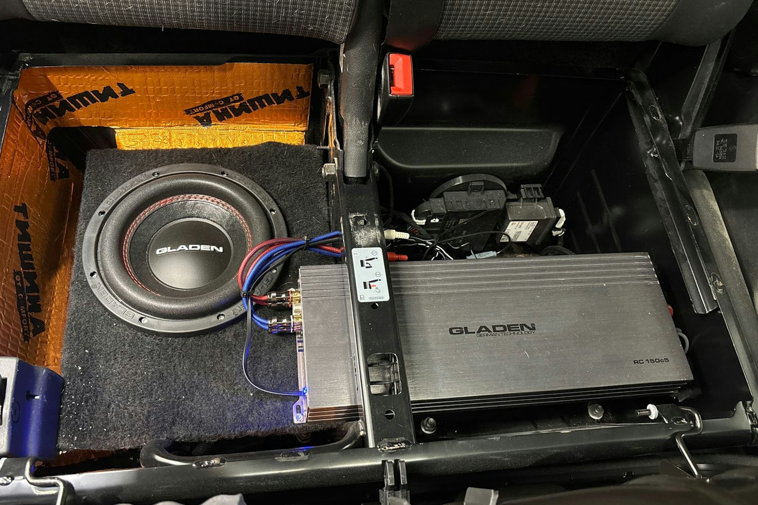 met. musta Volkswagen Transporter 2021 kuva 21.