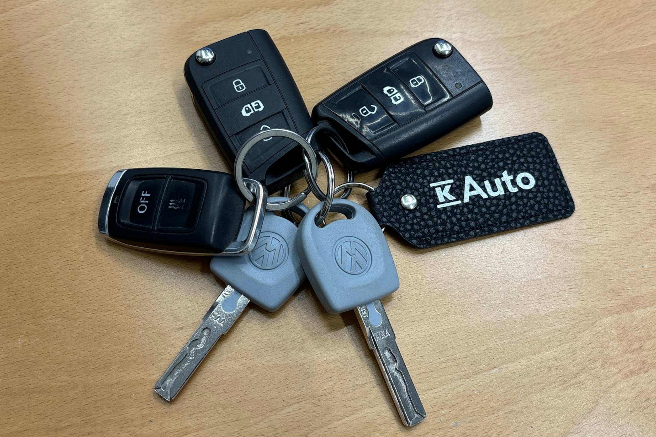 met. musta Volkswagen Transporter 2021 kuva 24.