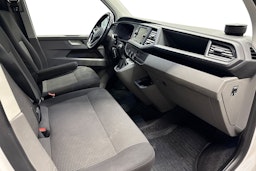 valkoinen Volkswagen Transporter 2021 kuva 8.