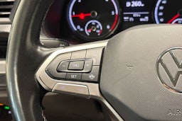 valkoinen Volkswagen Transporter 2021 kuva 18.