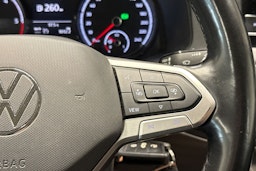 valkoinen Volkswagen Transporter 2021 kuva 19.