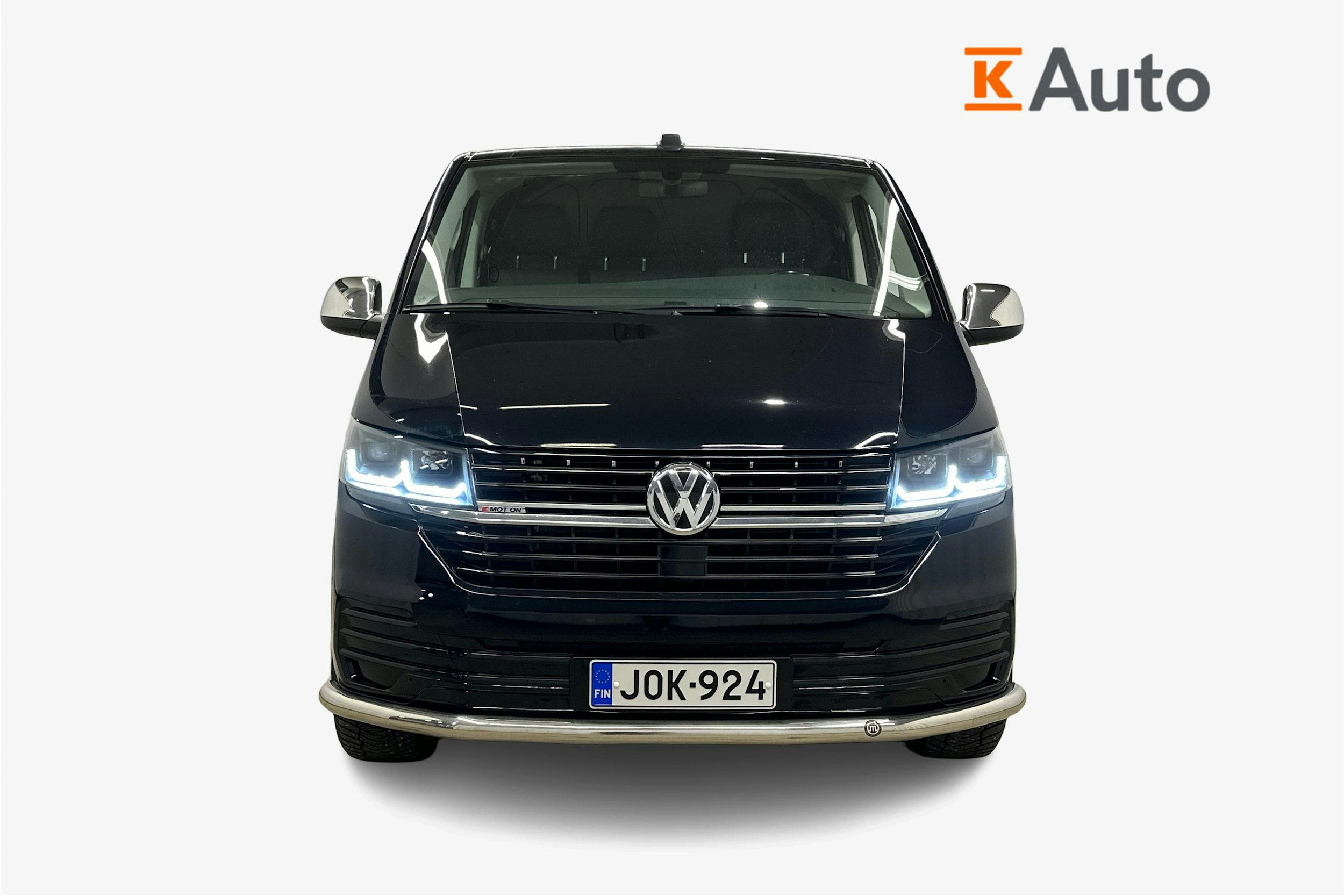 musta Volkswagen Transporter 2021 kuva 4.