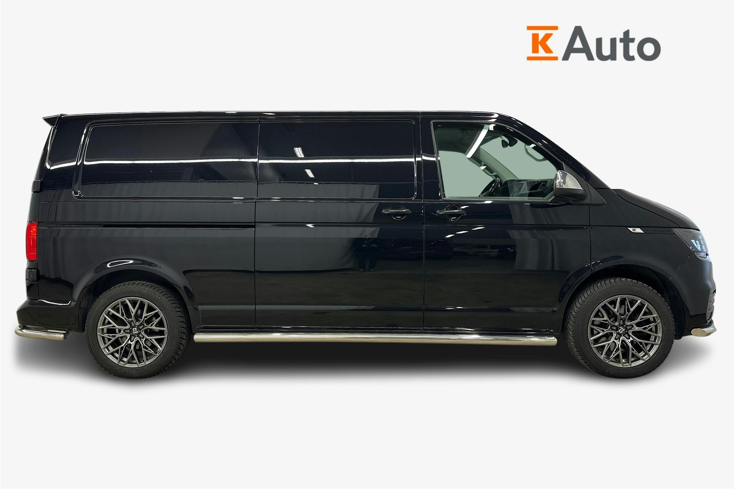 musta Volkswagen Transporter 2021 kuva 5.