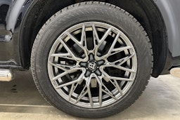 musta Volkswagen Transporter 2021 kuva 23.