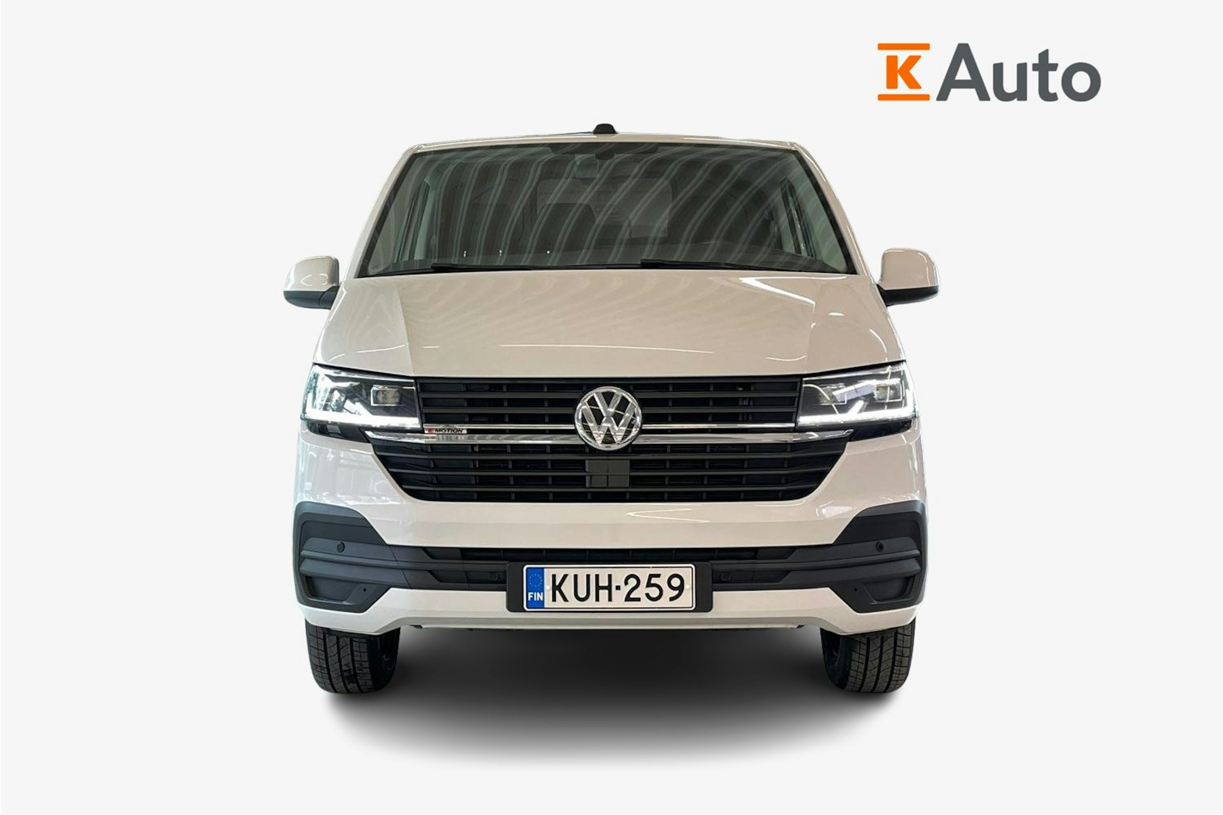 valkoinen Volkswagen Transporter 2021 kuva 5.