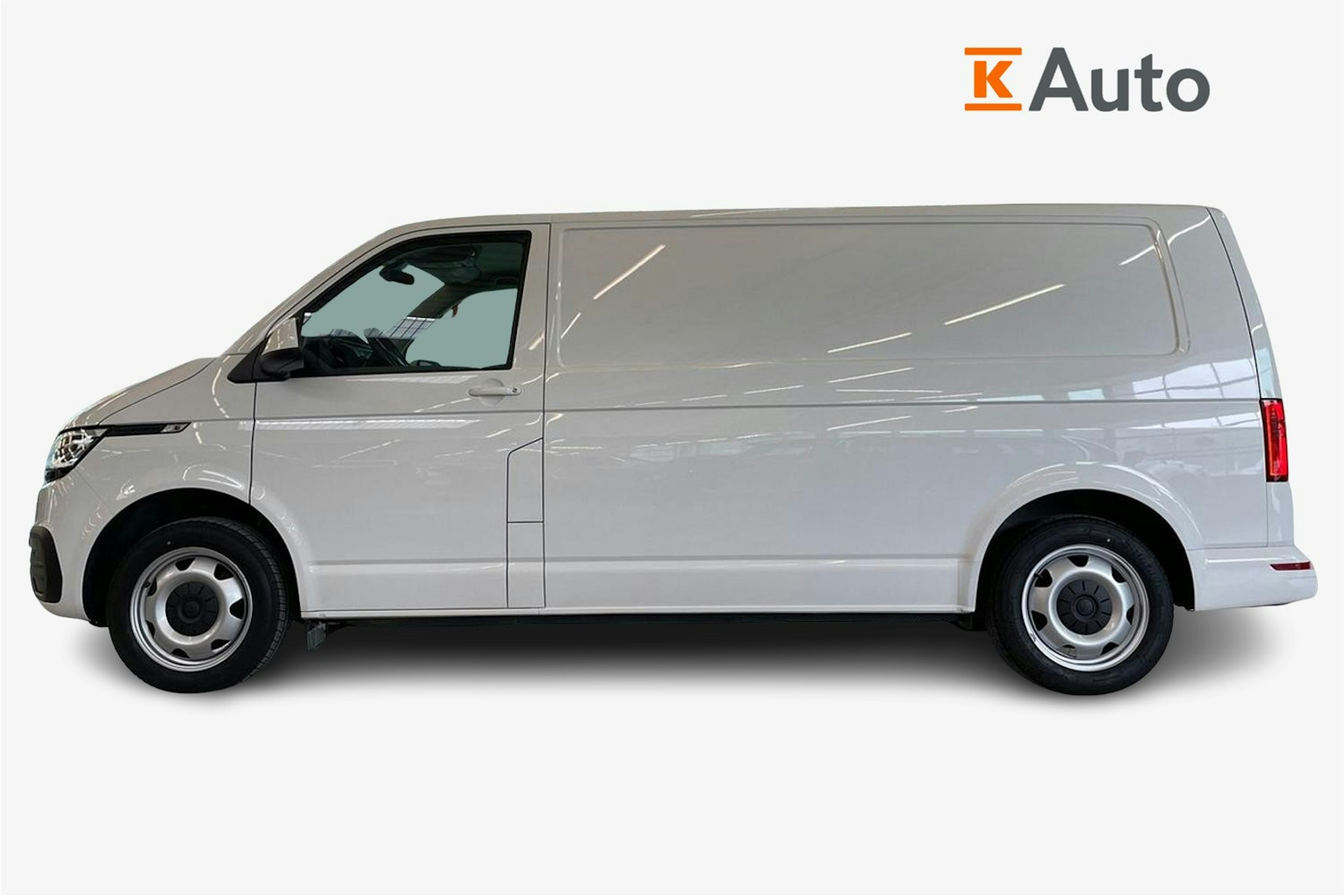 valkoinen Volkswagen Transporter 2021 kuva 6.