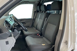 valkoinen Volkswagen Transporter 2021 kuva 10.