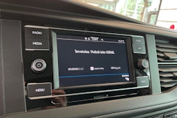 valkoinen Volkswagen Transporter 2021 kuva 22.