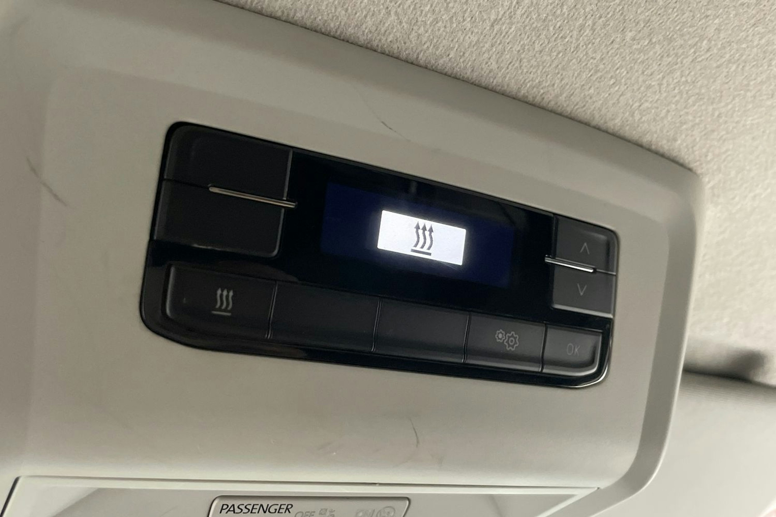 valkoinen Volkswagen Transporter 2021 kuva 26.
