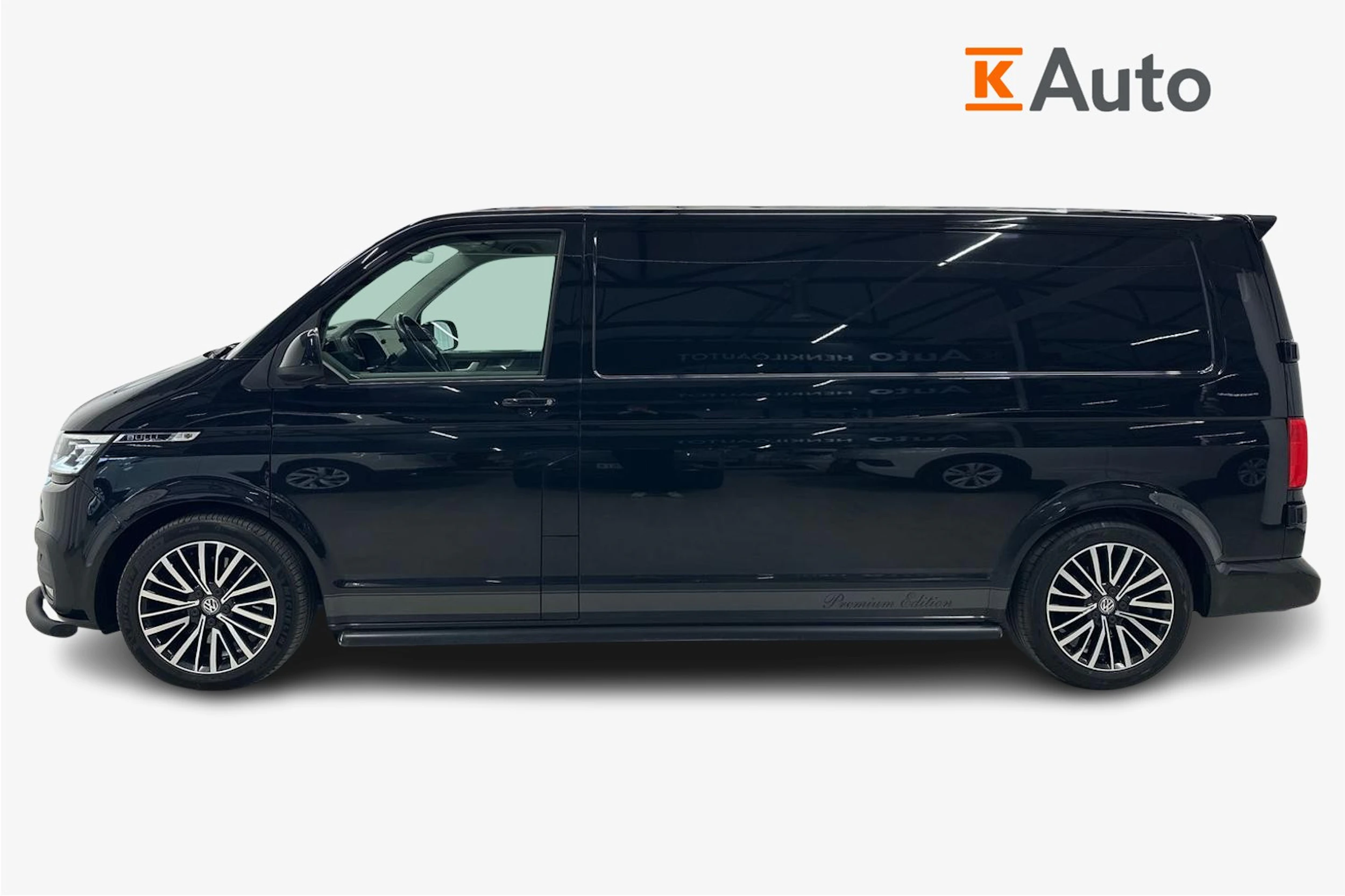 musta Volkswagen Transporter 2021 kuva 5.