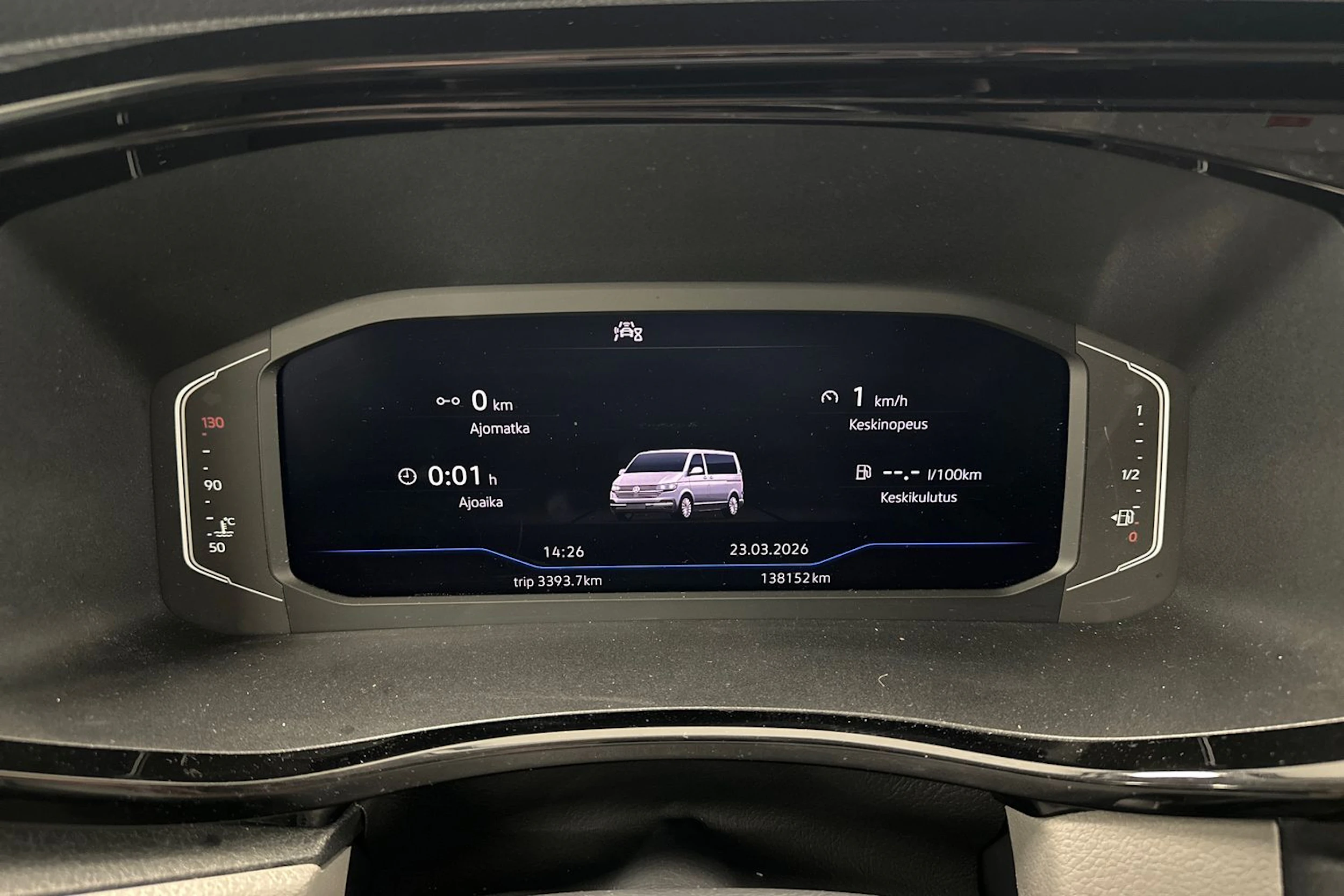 musta Volkswagen Transporter 2021 kuva 13.