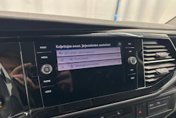 musta Volkswagen Transporter 2021 kuva 18.