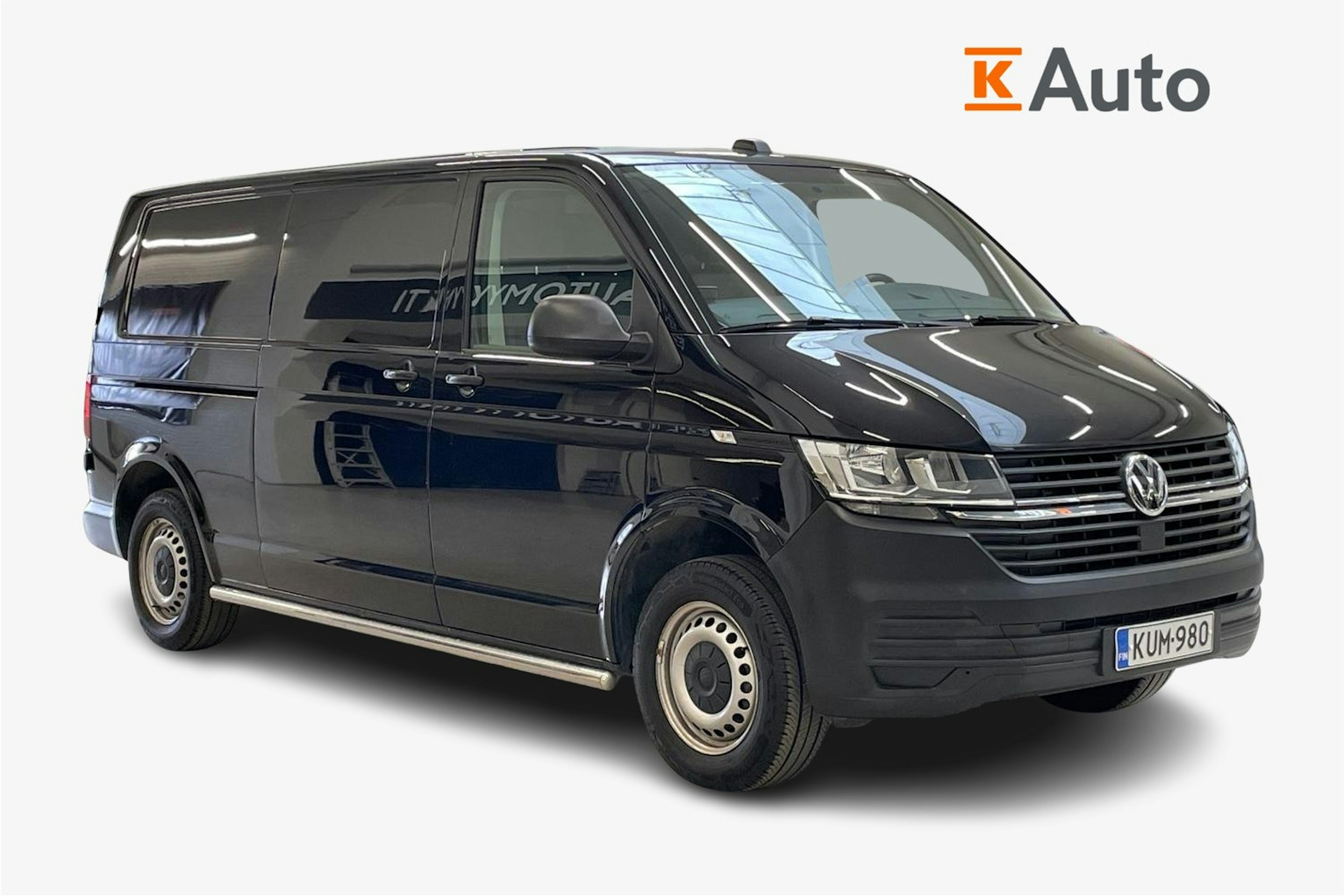 musta Volkswagen Transporter 2021 kuva 1.