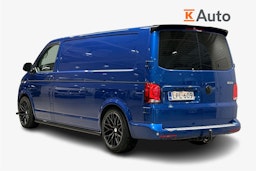 Sininen Volkswagen Transporter 2021 kuva 2.