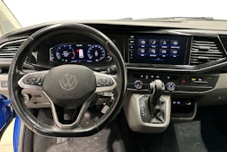 Sininen Volkswagen Transporter 2021 kuva 9.