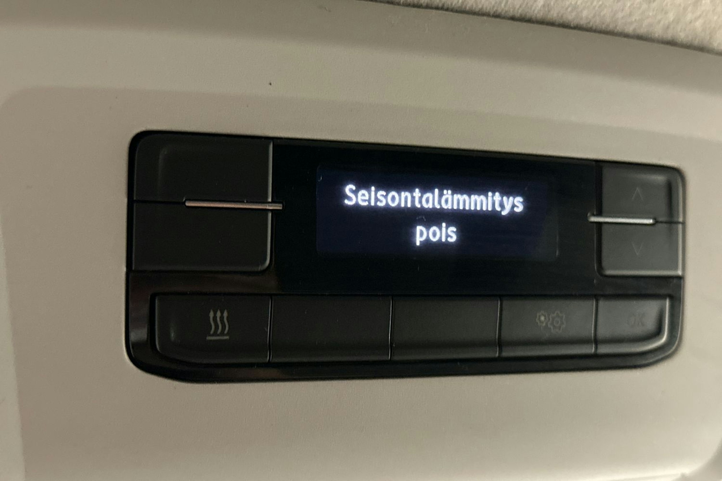 Sininen Volkswagen Transporter 2021 kuva 25.