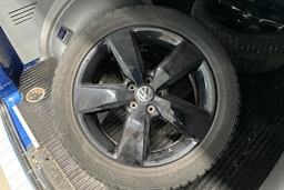 Sininen Volkswagen Transporter 2021 kuva 34.
