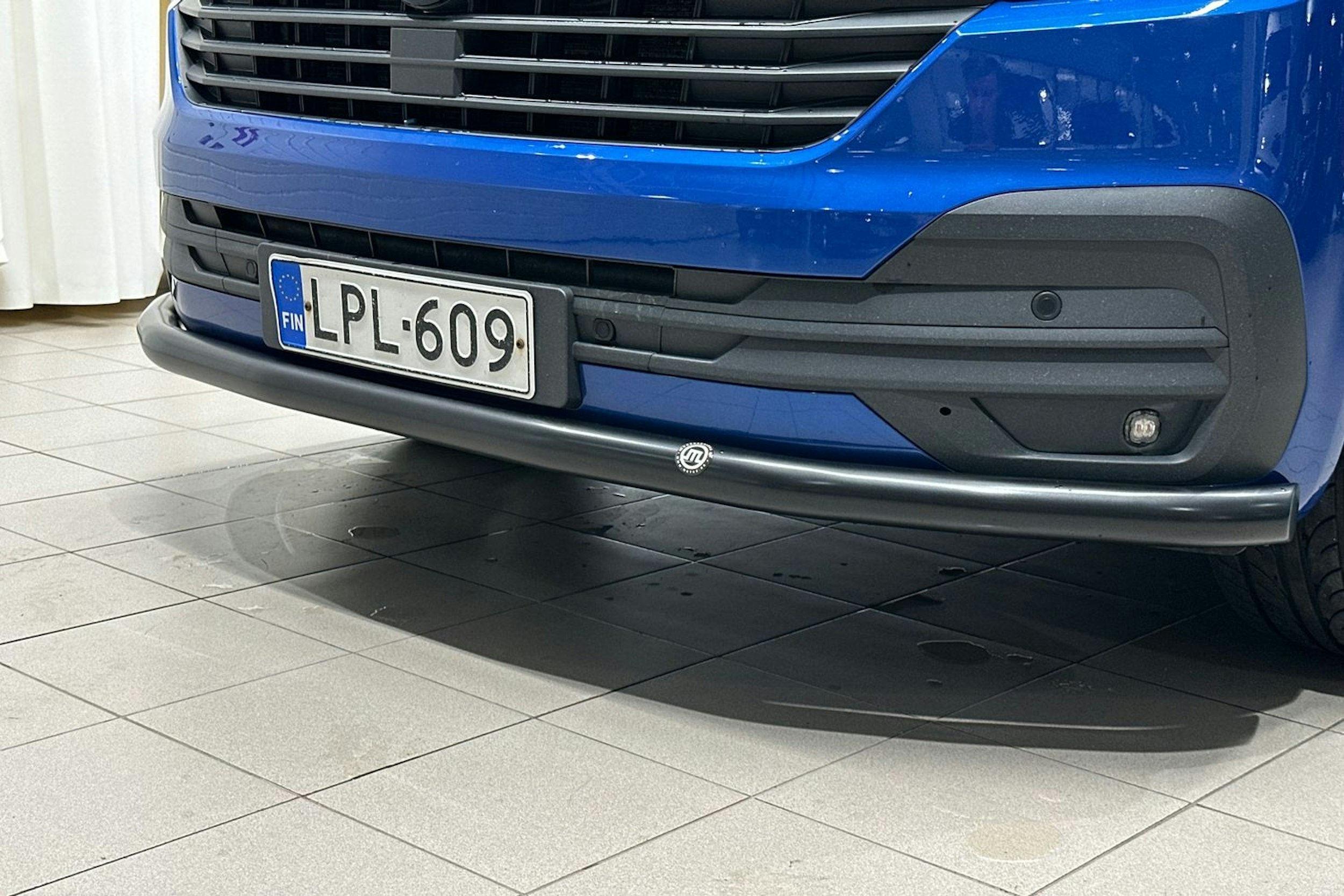 Sininen Volkswagen Transporter 2021 kuva 38.