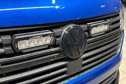 Sininen Volkswagen Transporter 2021 kuva 39.