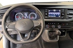 valkoinen Volkswagen Transporter 2021 kuva 9.