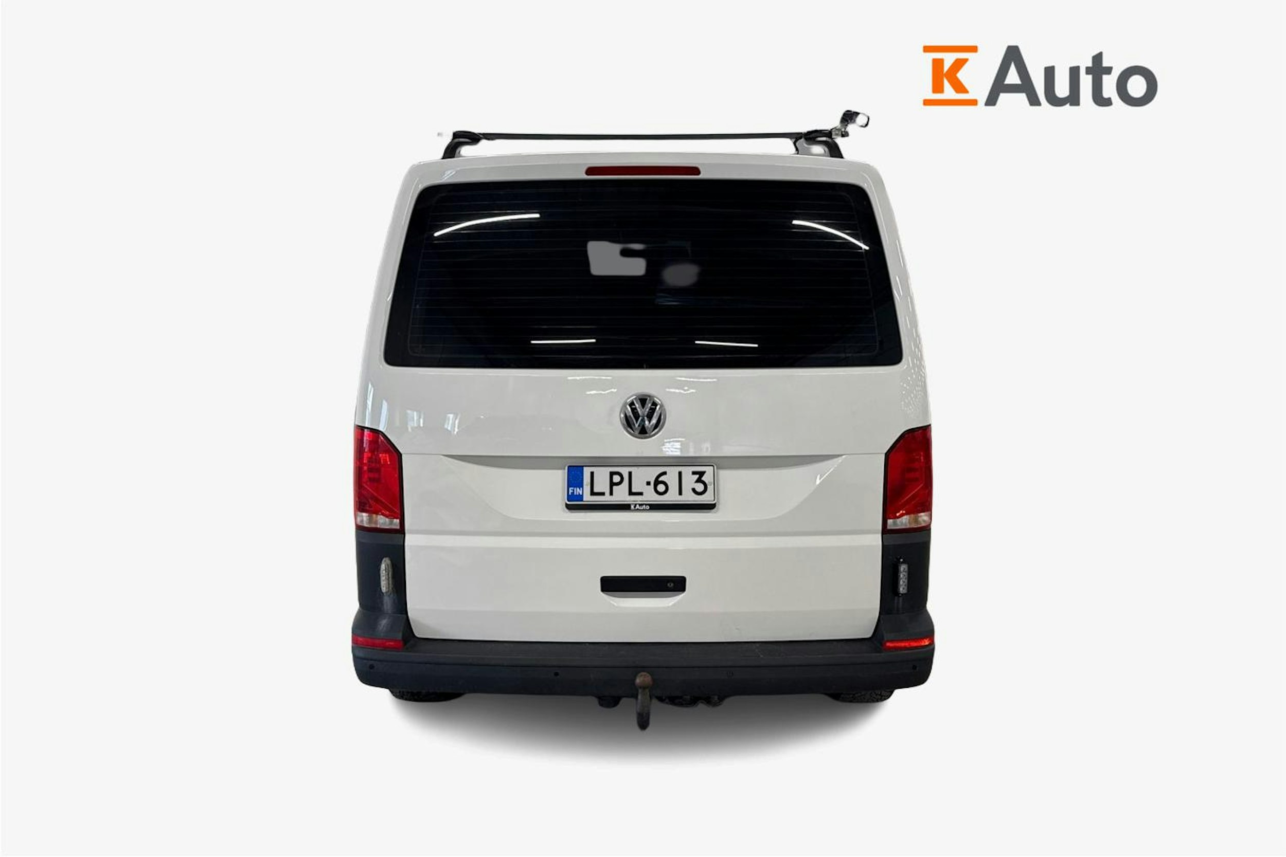 valkoinen Volkswagen Transporter 2021 kuva 4.