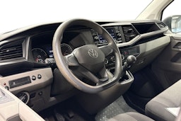 valkoinen Volkswagen Transporter 2021 kuva 8.
