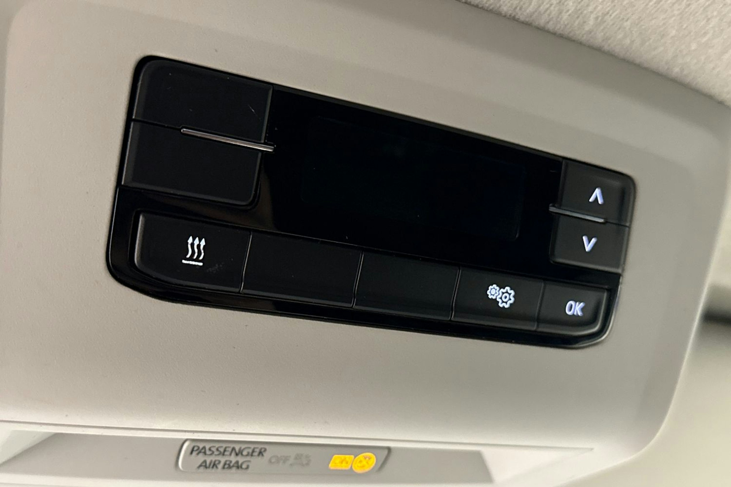 valkoinen Volkswagen Transporter 2021 kuva 24.