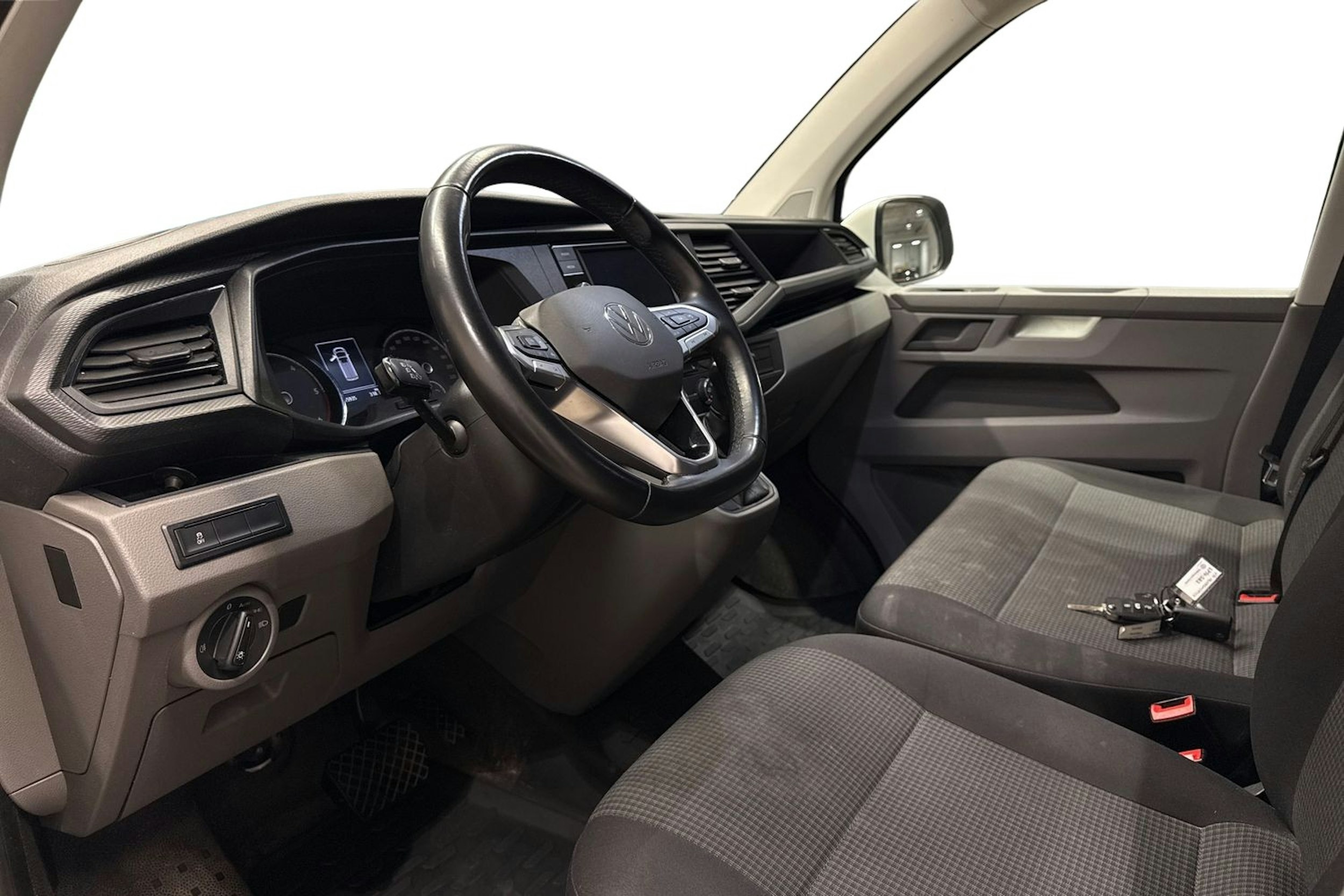 Valkoinen Volkswagen TRANSPORTER 2021 kuva 7.