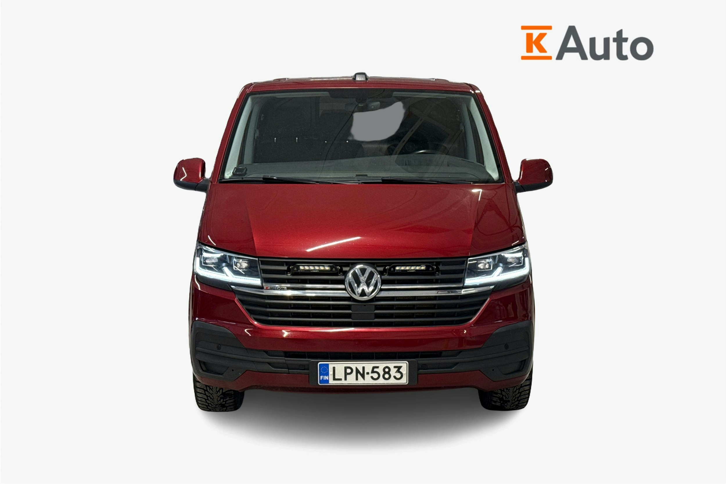 punainen Volkswagen Transporter 2021 kuva 5.
