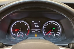 valkoinen Volkswagen Transporter 2021 kuva 23.
