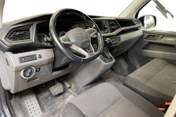 musta Volkswagen Transporter 2021 kuva 3.