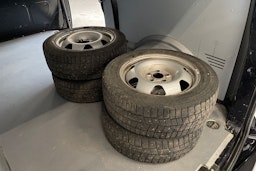 musta Volkswagen Transporter 2021 kuva 16.