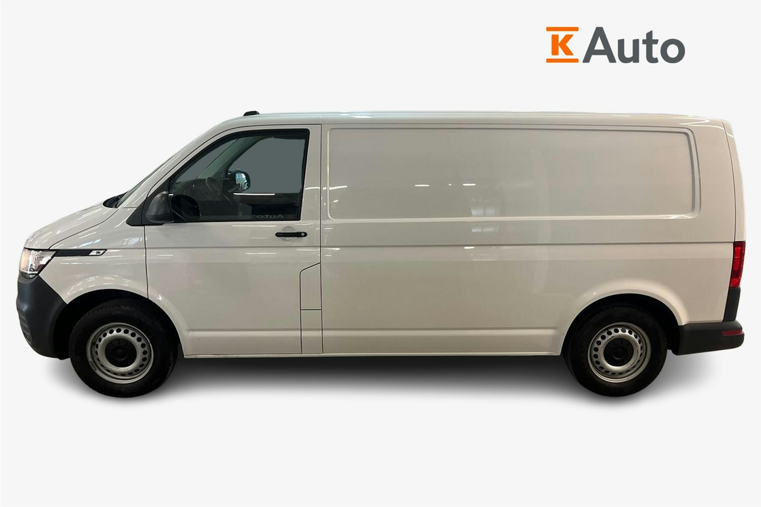 valkoinen Volkswagen Transporter 2021 kuva 5.