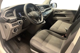 valkoinen Volkswagen Transporter 2021 kuva 6.